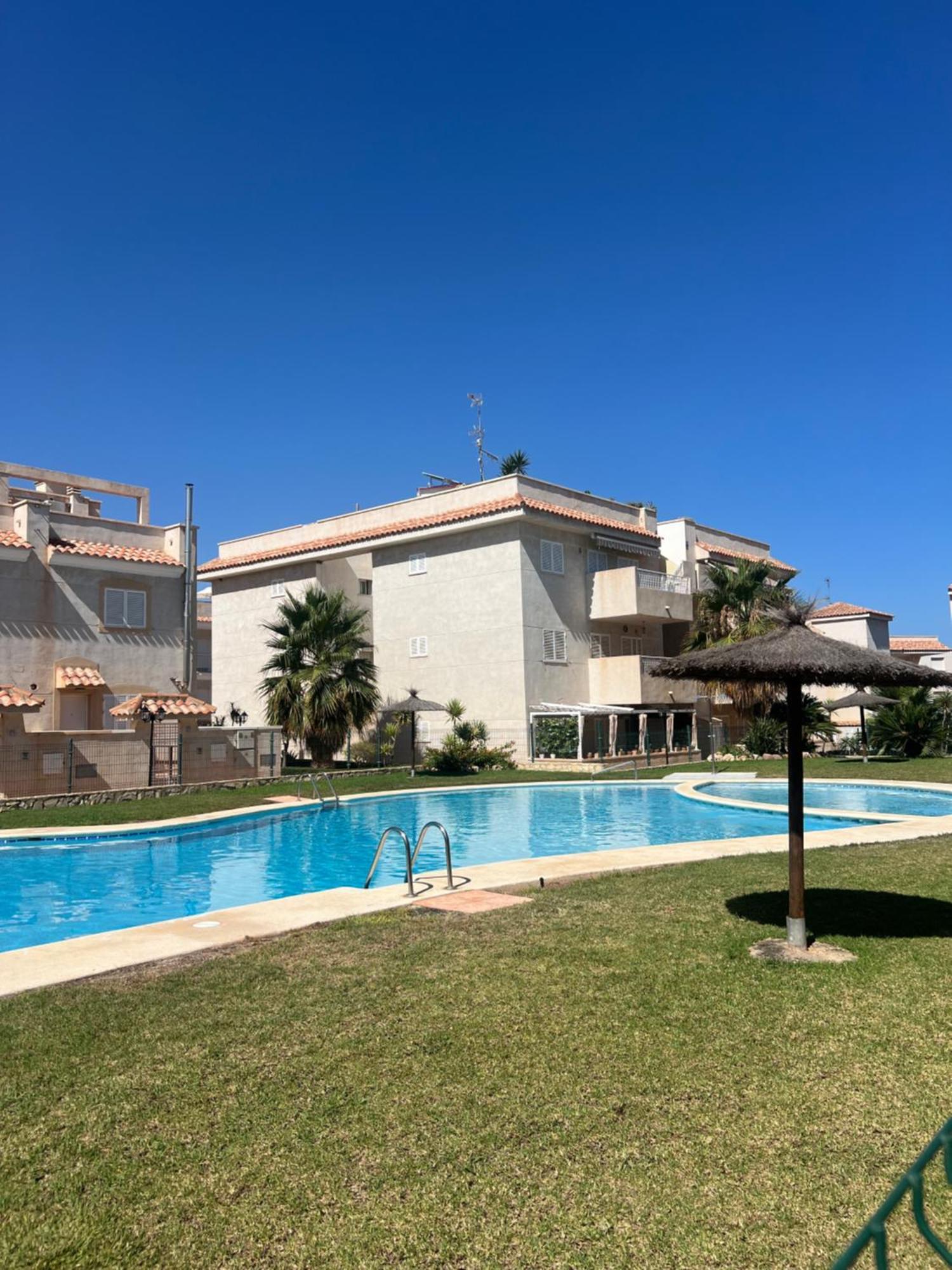 Piso Con Ac, Piscina Y Pista De Padel Y Tenis En อากีลัส ภายนอก รูปภาพ