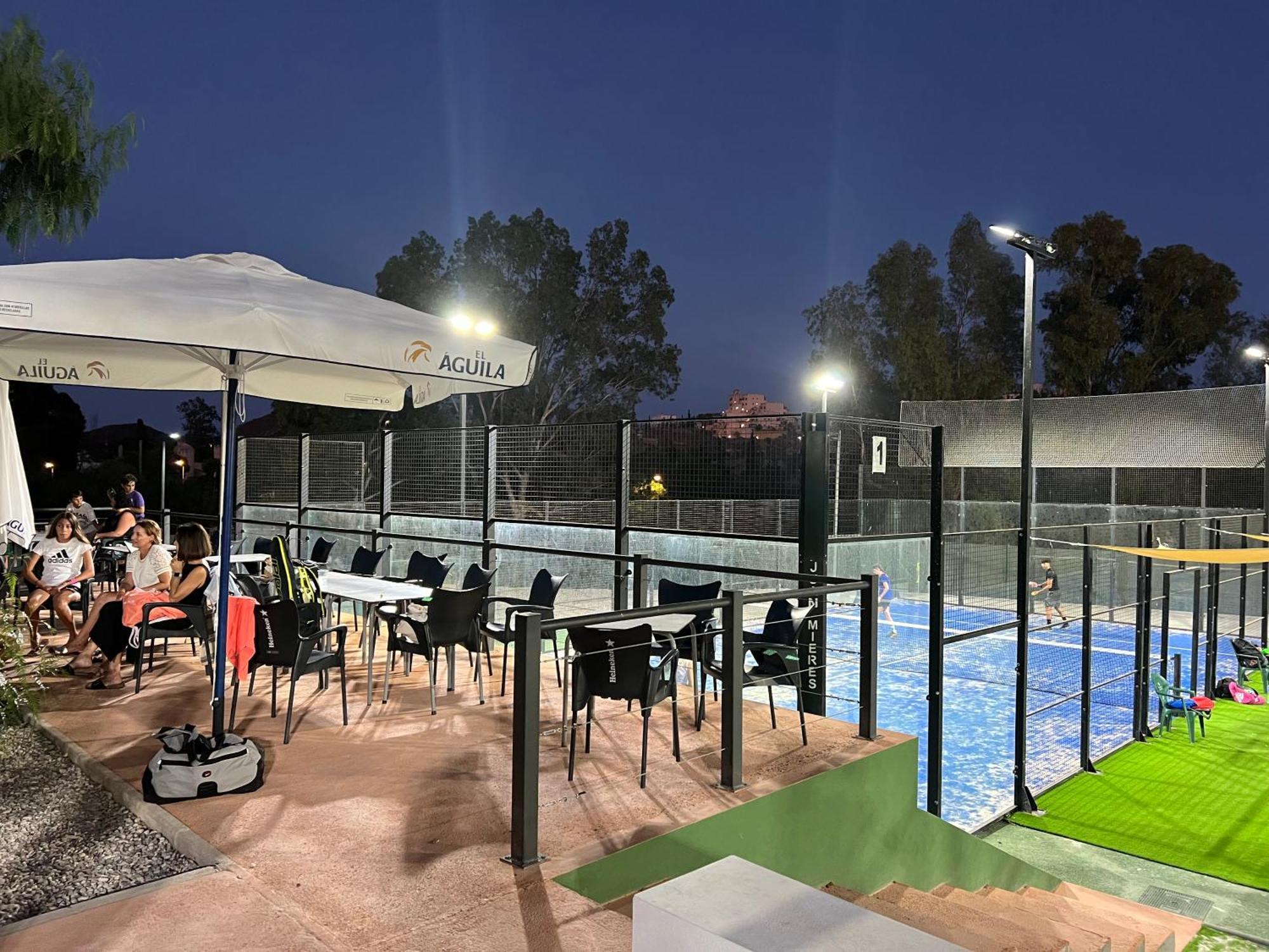Piso Con Ac, Piscina Y Pista De Padel Y Tenis En อากีลัส ภายนอก รูปภาพ